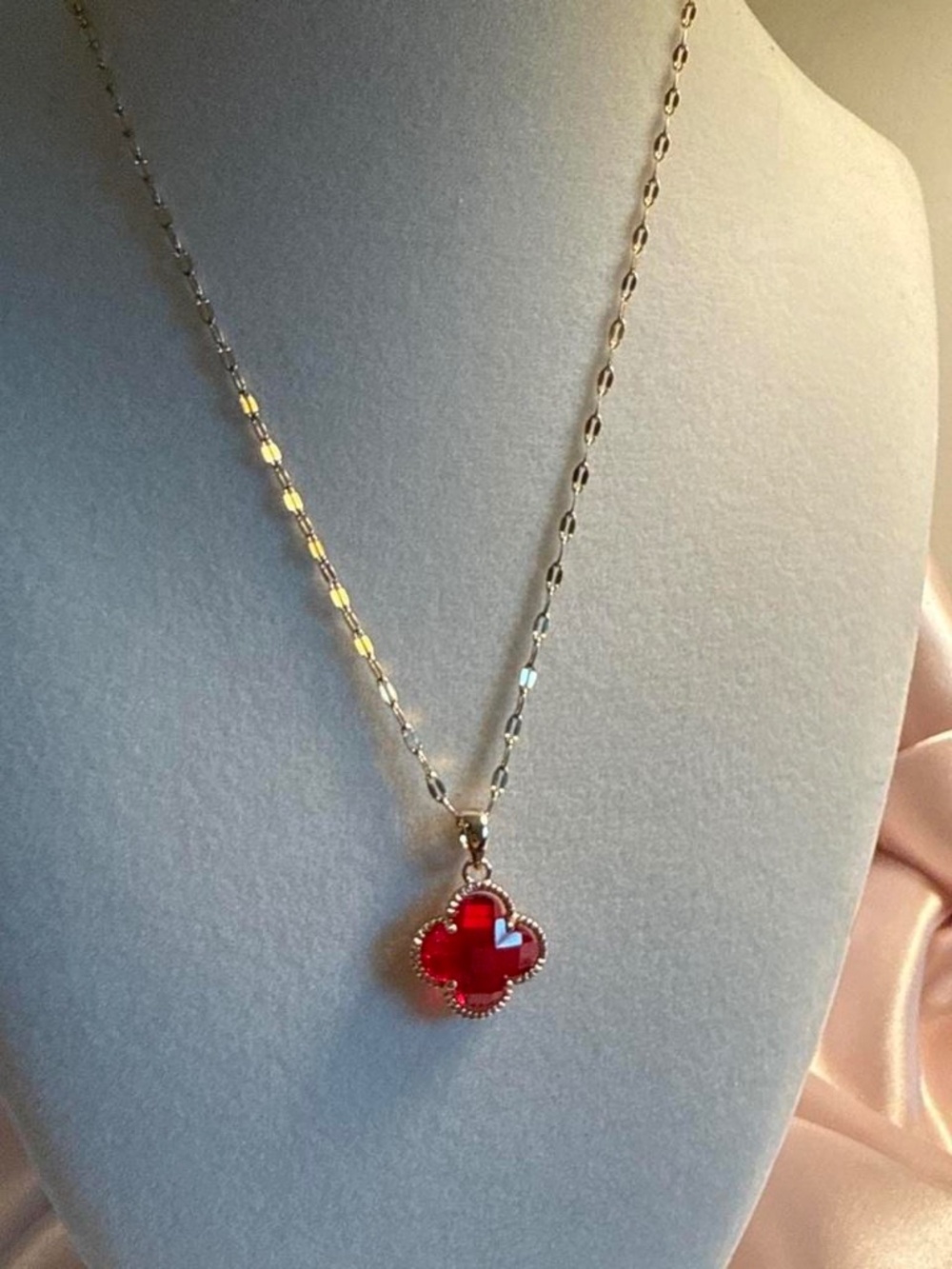 Red clover necklace